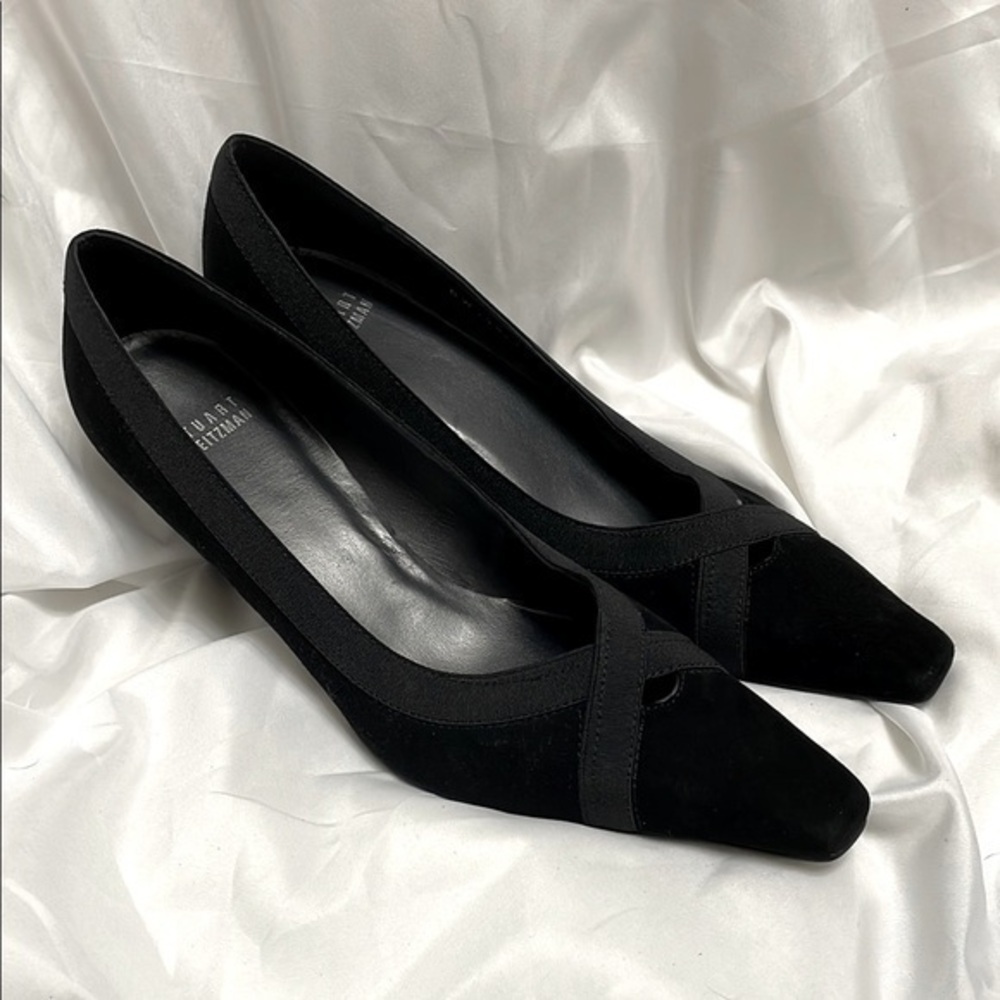 Stuart Weitzman Timeless Classic Black Suede Heels, Pointed Toe, Excellent Cond.